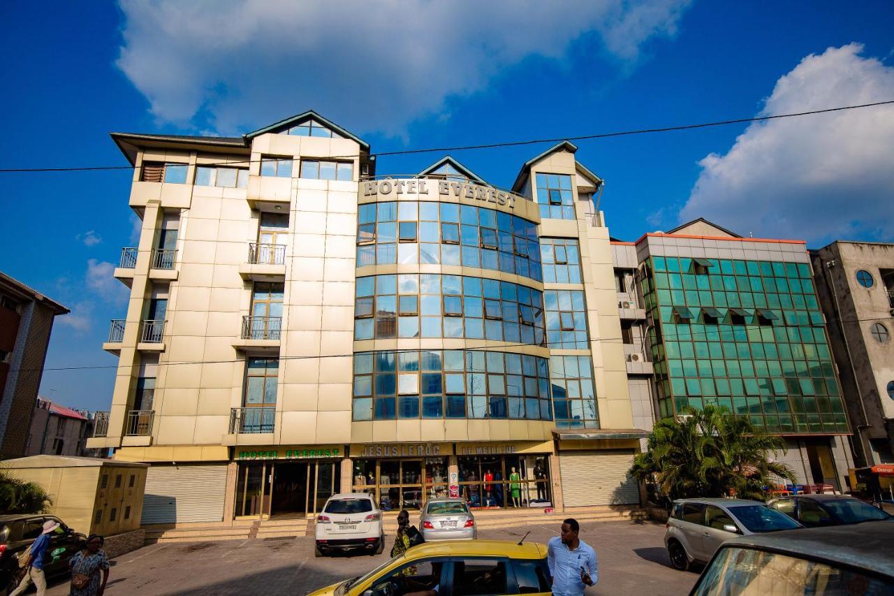 Hotel Everest Rd Congo Кіншаса Екстер'єр фото